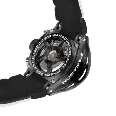 Montre avec boîtier squelette et fibre de carbone, mouvement automatique suisse ETA7750