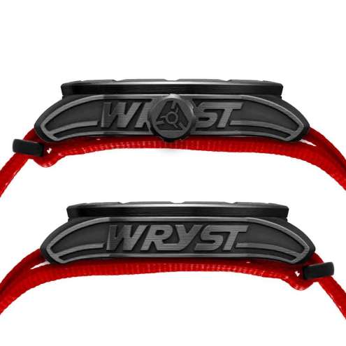 Engraved watch sides with Nato bracelet