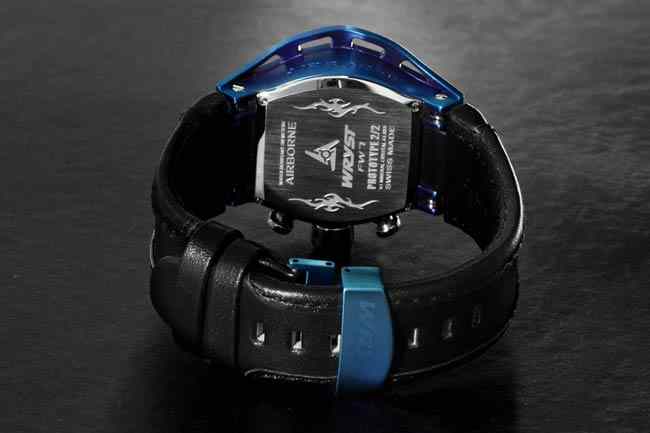 reloj deportivo azul anodizado hizo suizo