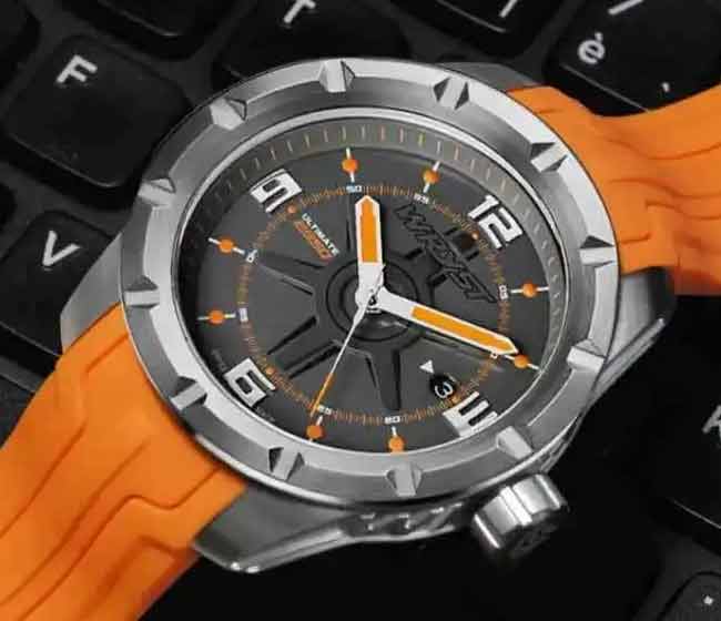 Schweizer Herrenuhr Orange Wryst