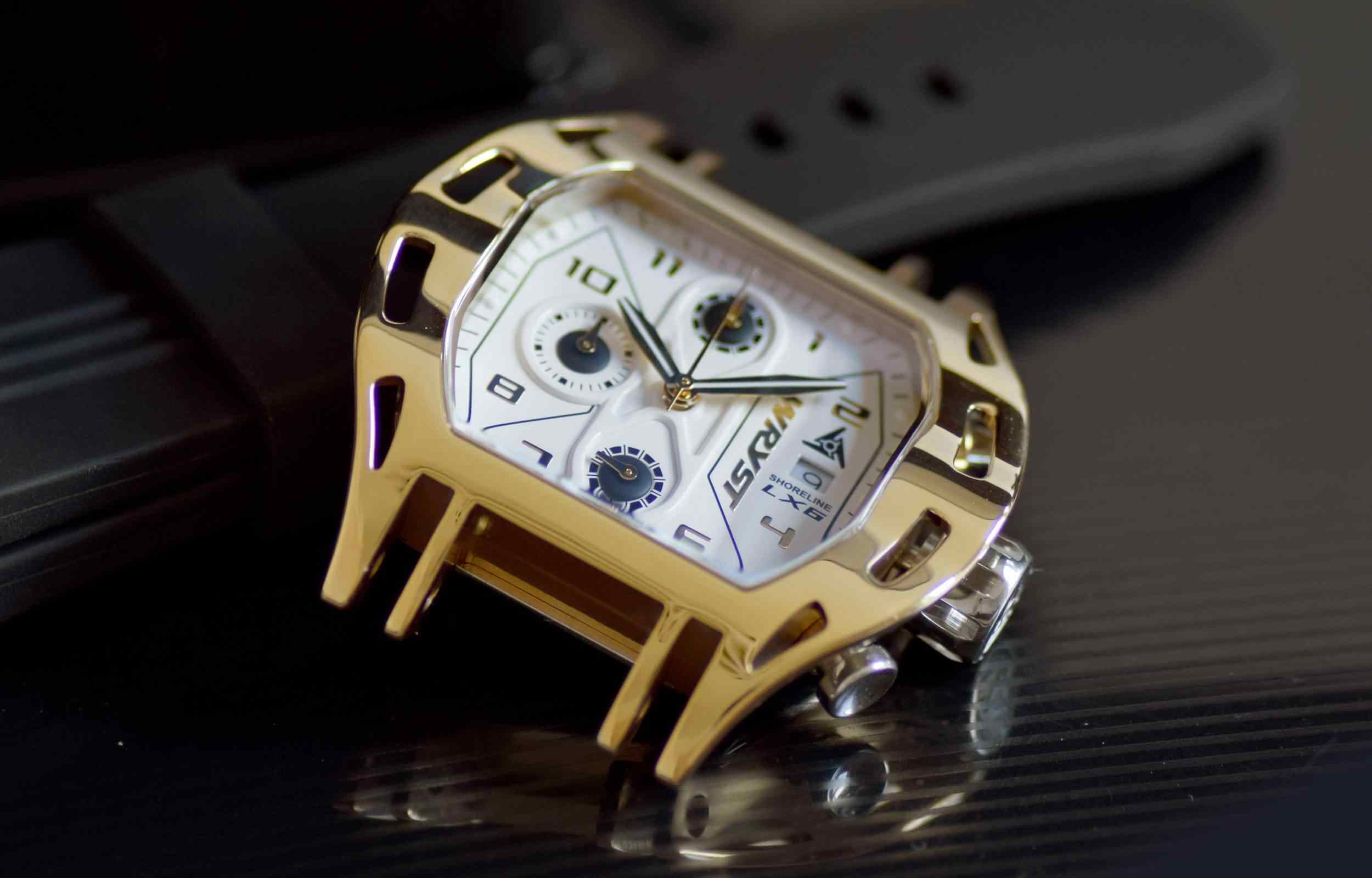 Reloj de oro de lujo fabricado en Suiza