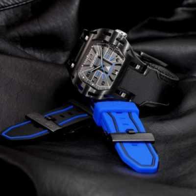 Wryst Elements avec bracelet de montre en cuir noir Alcantara