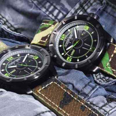 Reloj ejército suizo Wryst ES30 en negro con pulsera de camuflaje